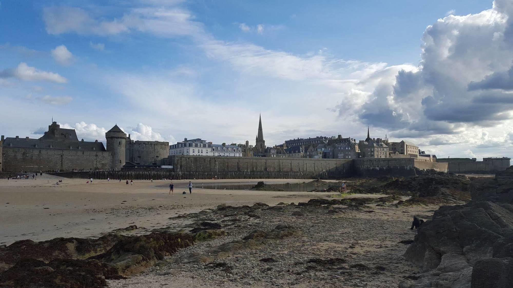 Hotel Des Abers Saint-Malo Exterior photo